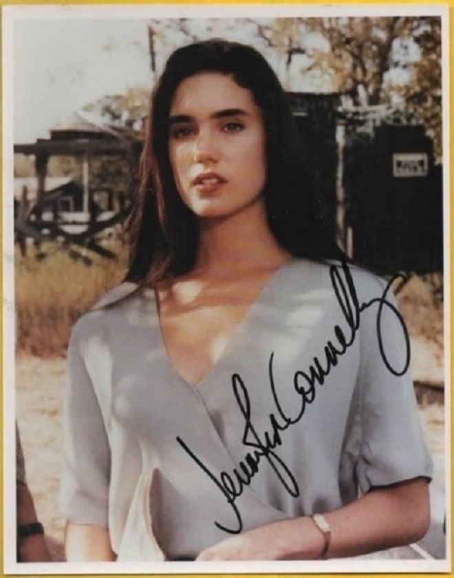 Jennifer Connelly Breast Surgery - Clinic Mono