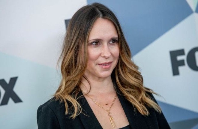 Jennifer Love Hewitt Before and After Plastic Surgery