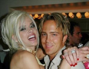 Anna Nicole Smith Before and After Plastic Surgery